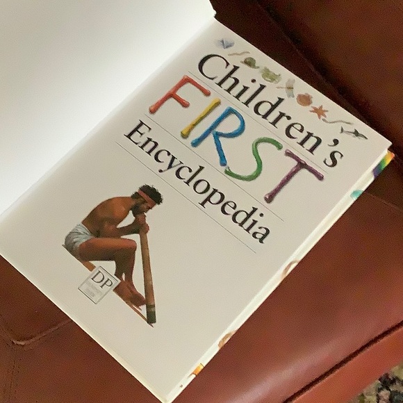 Children’s First Encyclopedia Book - Picture 3 of 8